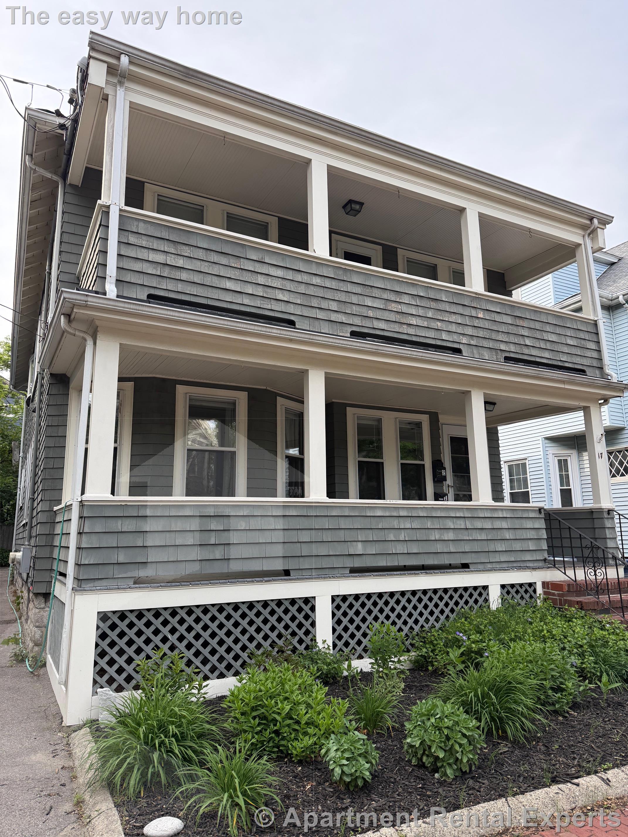 17 Milton St, Davis Square