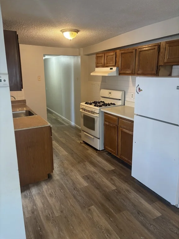 108 S Common St, Lynn