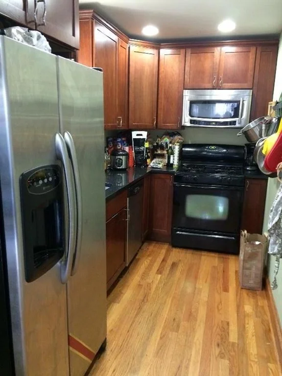 241 West 3rd St, South Boston