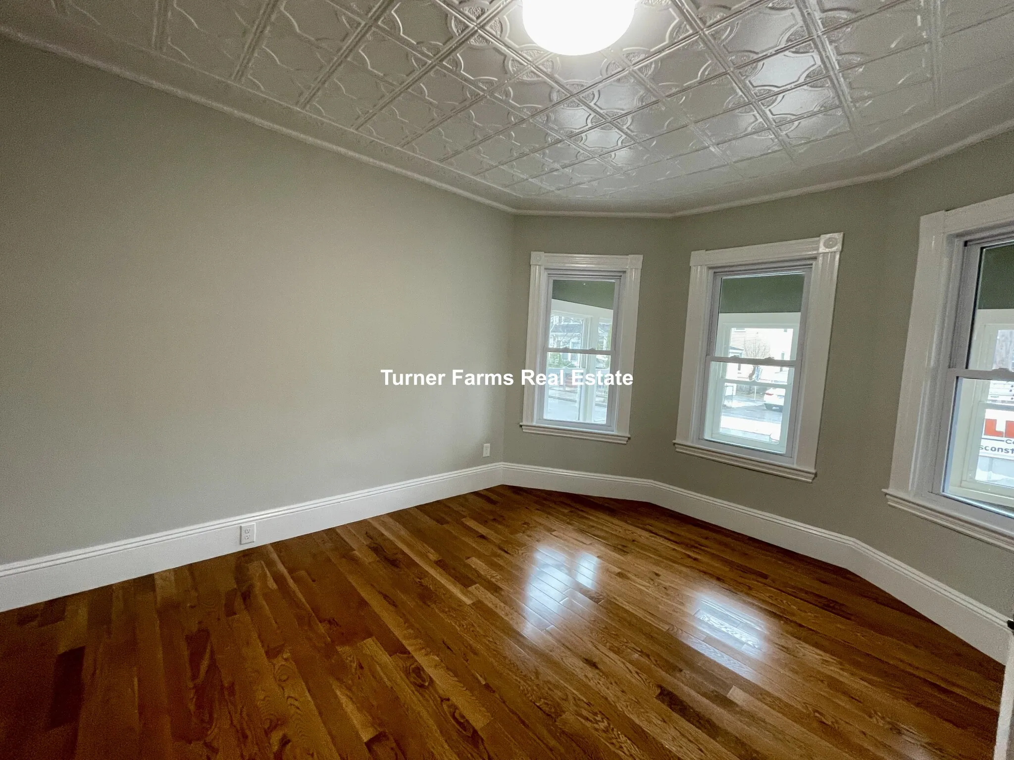 43 Martin St, Medford