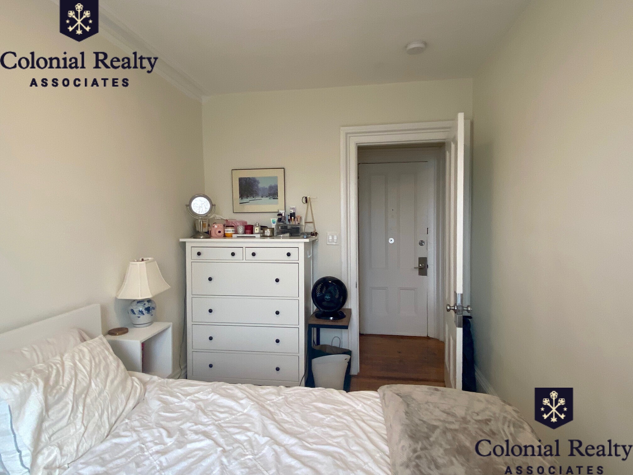 86 Charles St, Beacon Hill