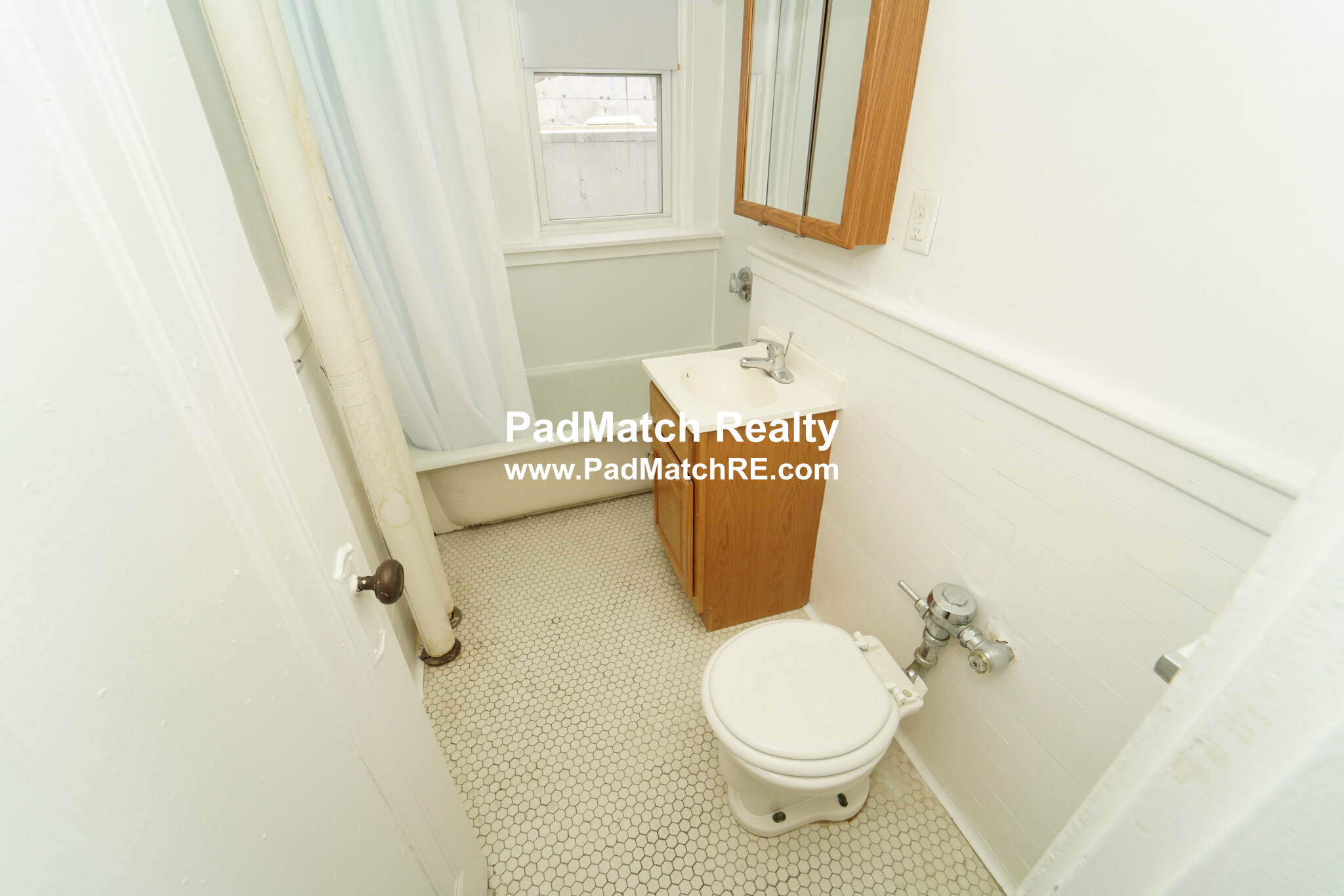 1191 Boylston St, Fenway