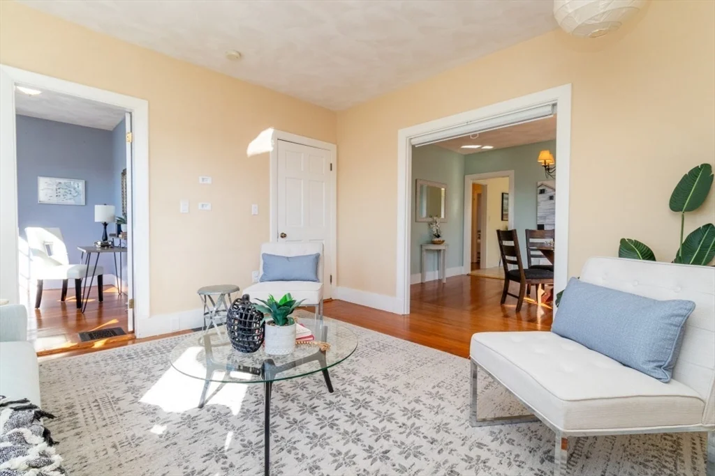 23 Wenham St, Jamaica Plain