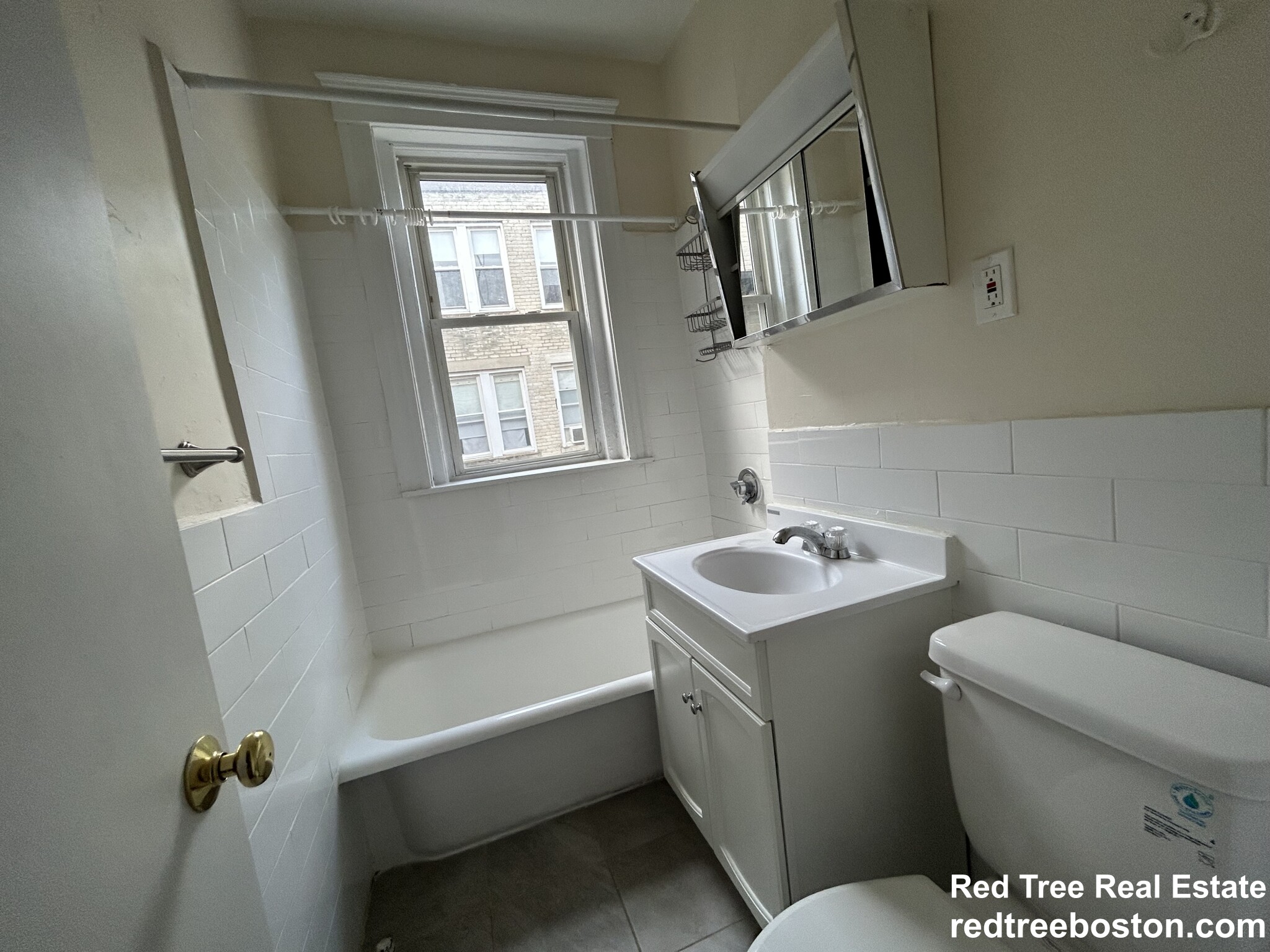 127 Washington St, Brighton