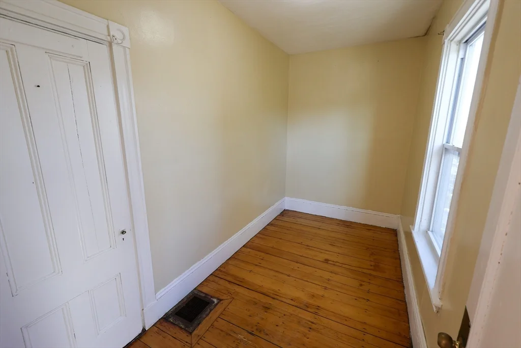 35 Clarkson St, Dorchester