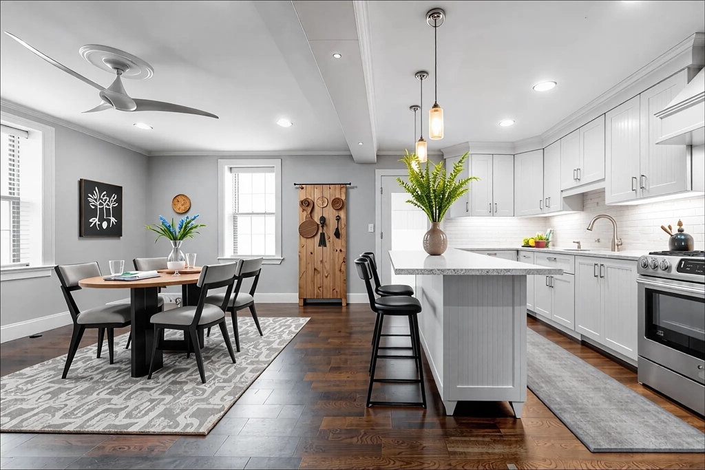 297 Spring St Ext, Medford