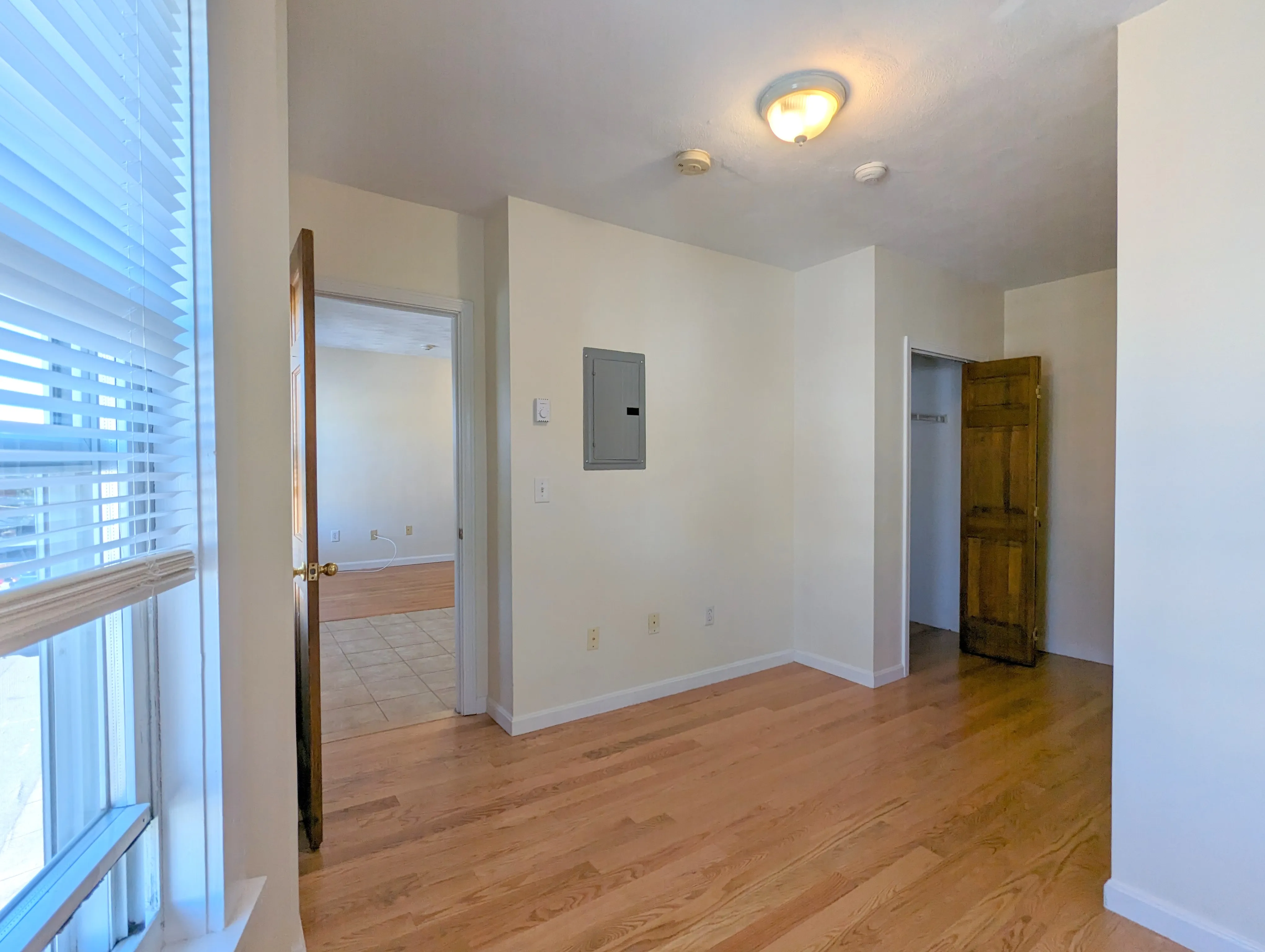 12 Winter St, Davis Square