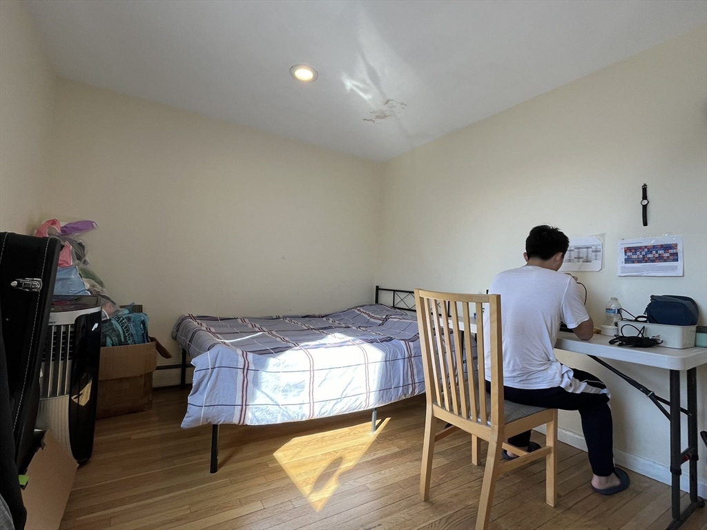 197 Kent St, Brookline