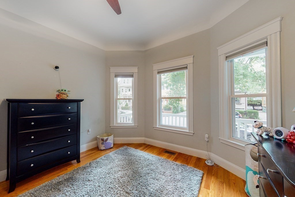 259 Willow Ave, Ball Square