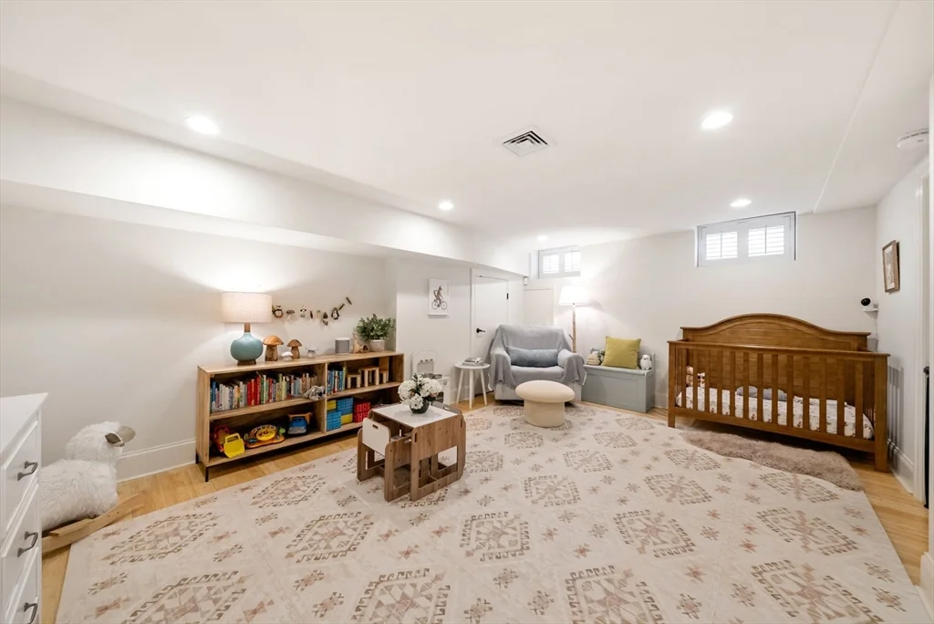 23 Trenton St, Charlestown