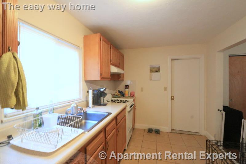 128 Pine St, Central Square