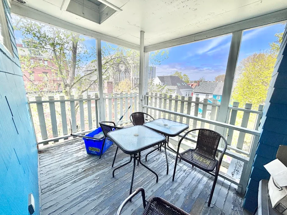 143 Thorndike St, East Cambridge