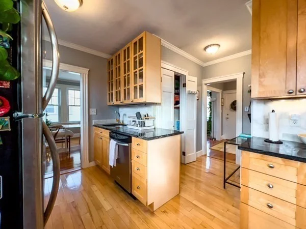 23 Goldsmith St, Jamaica Plain