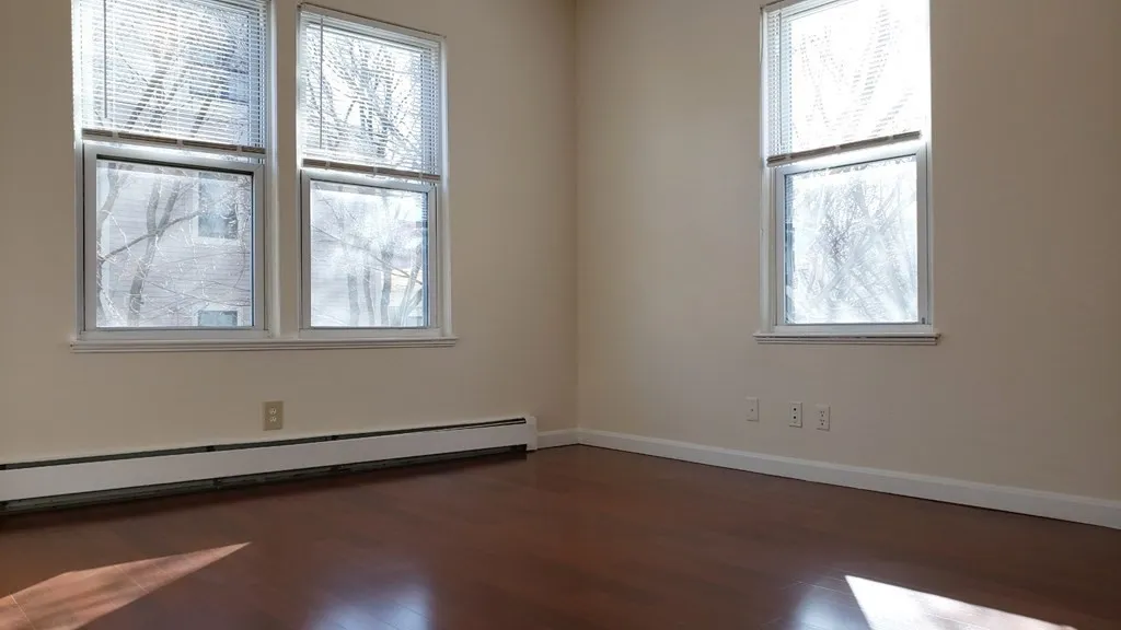 65 Brookline St, Central Square