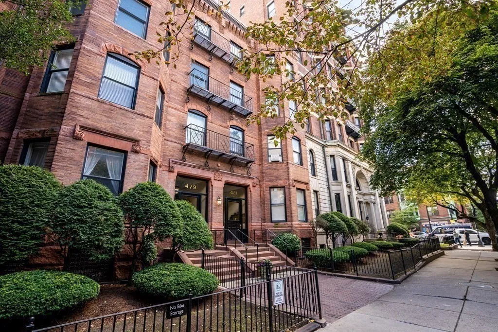 481 Beacon St, Back Bay