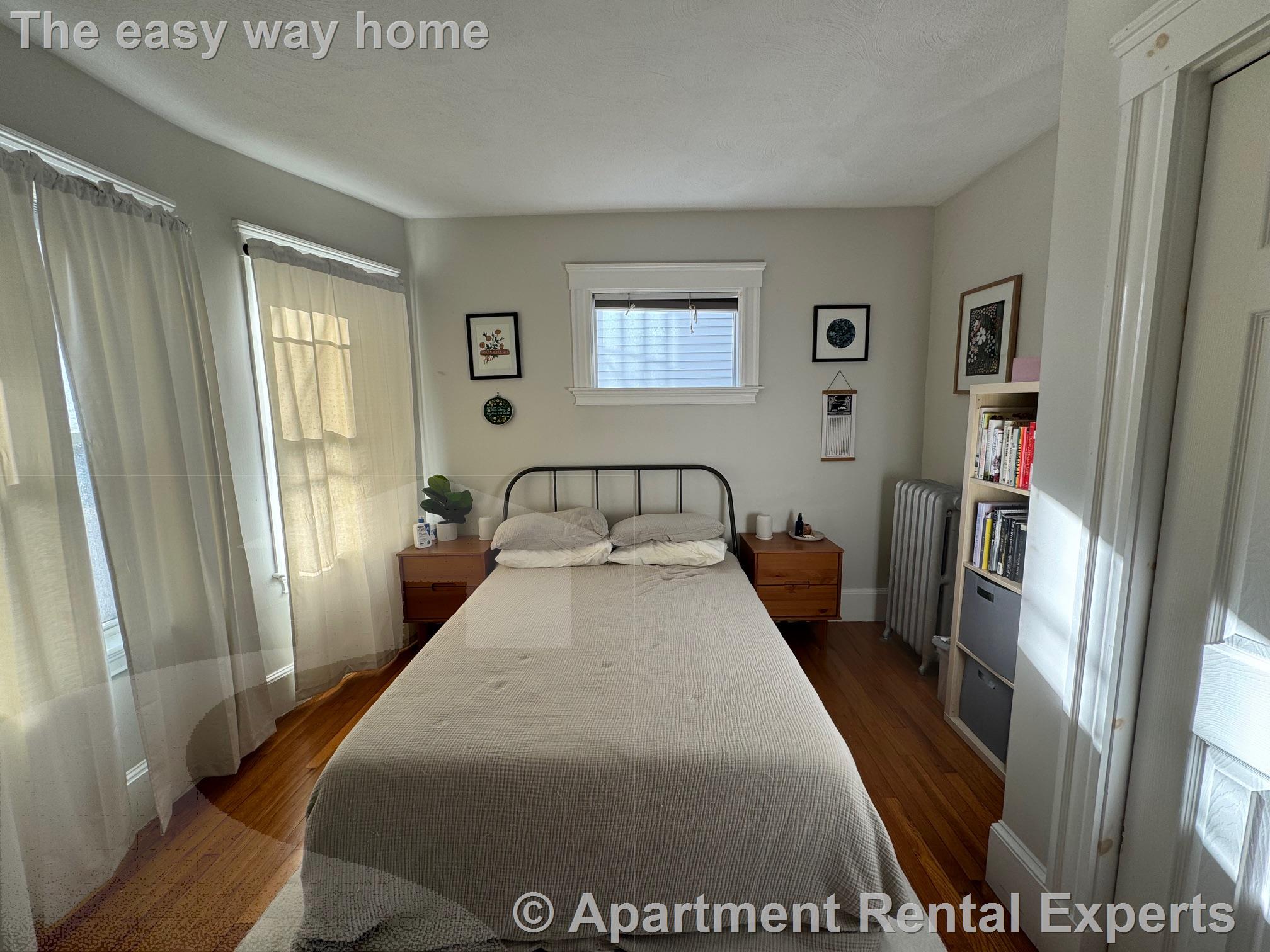 12 Silvey Pl, Porter Square