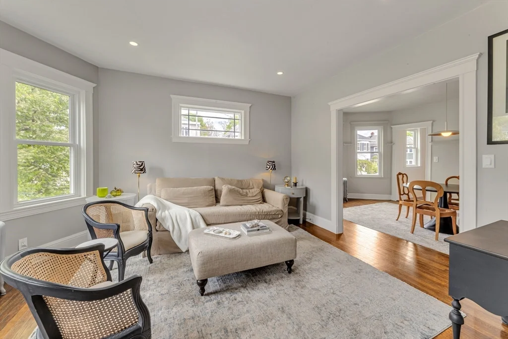 248 Roslindale Ave, Roslindale