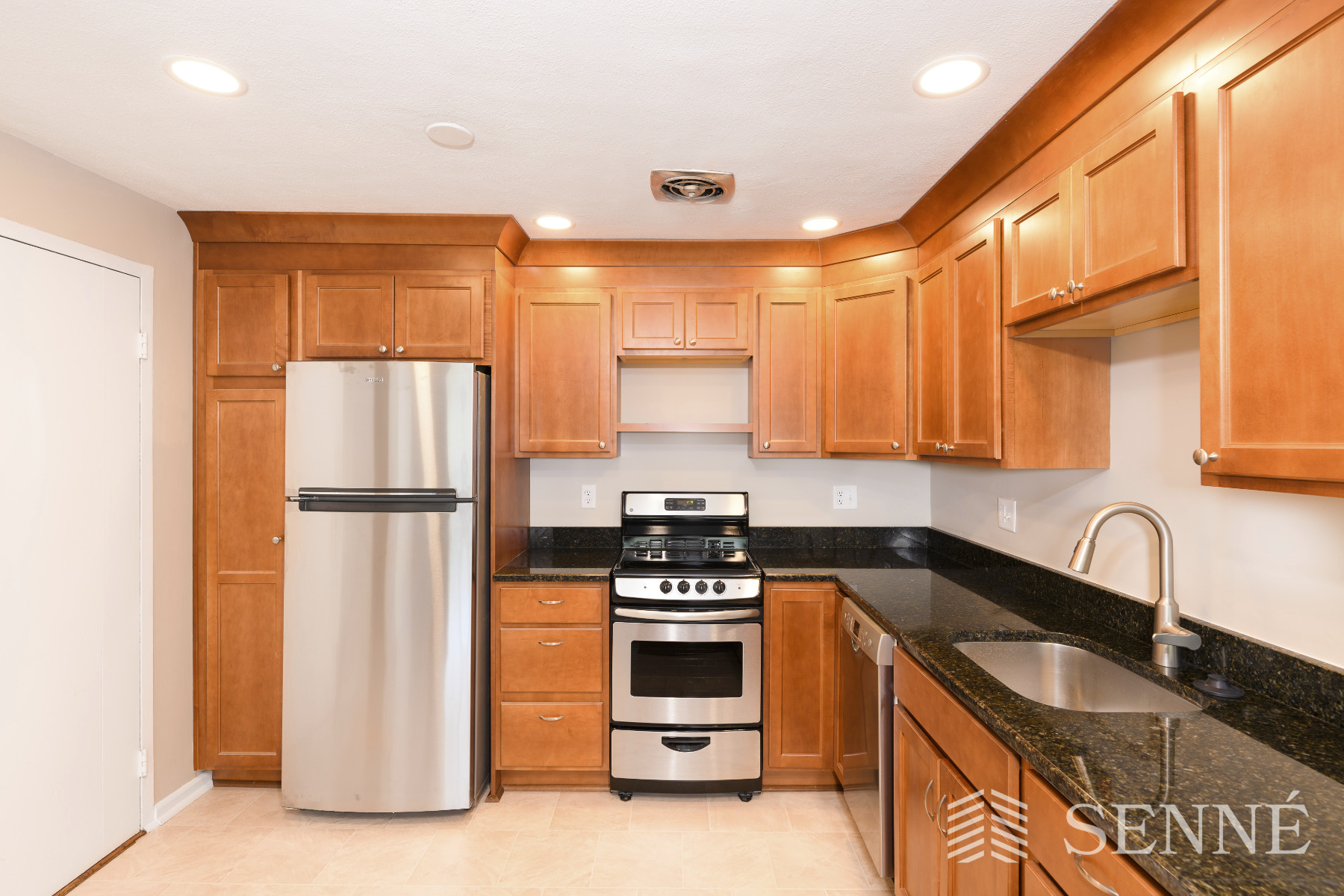 2192 Massachusetts Ave, Porter Square