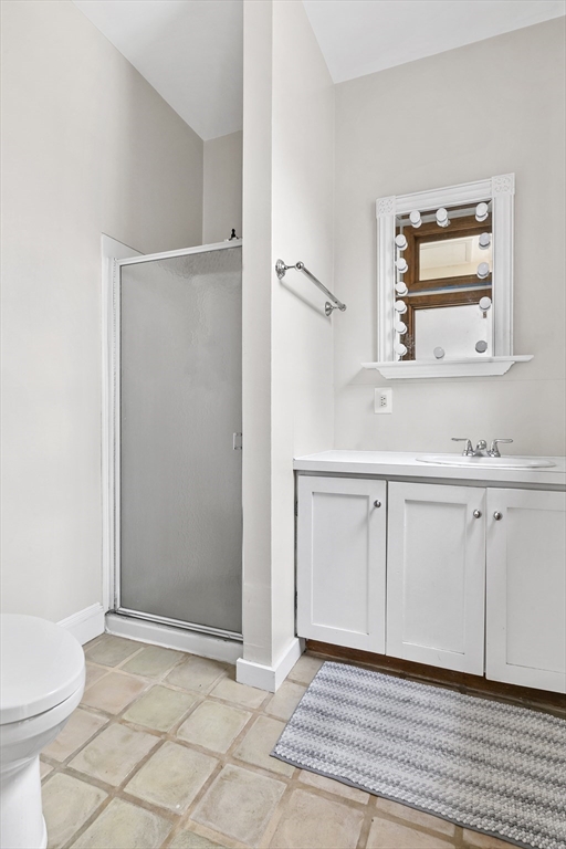 1760 Beacon St, Brookline