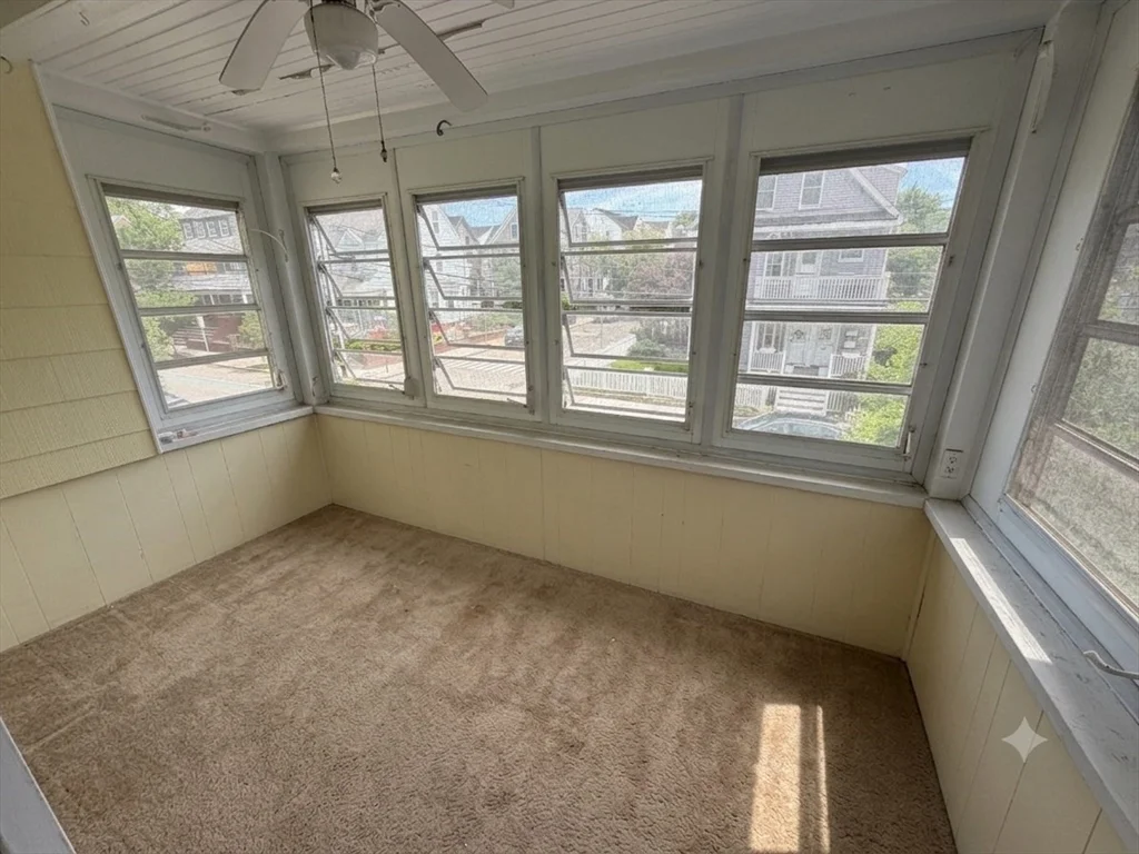 58 Willow Ave, Porter Square