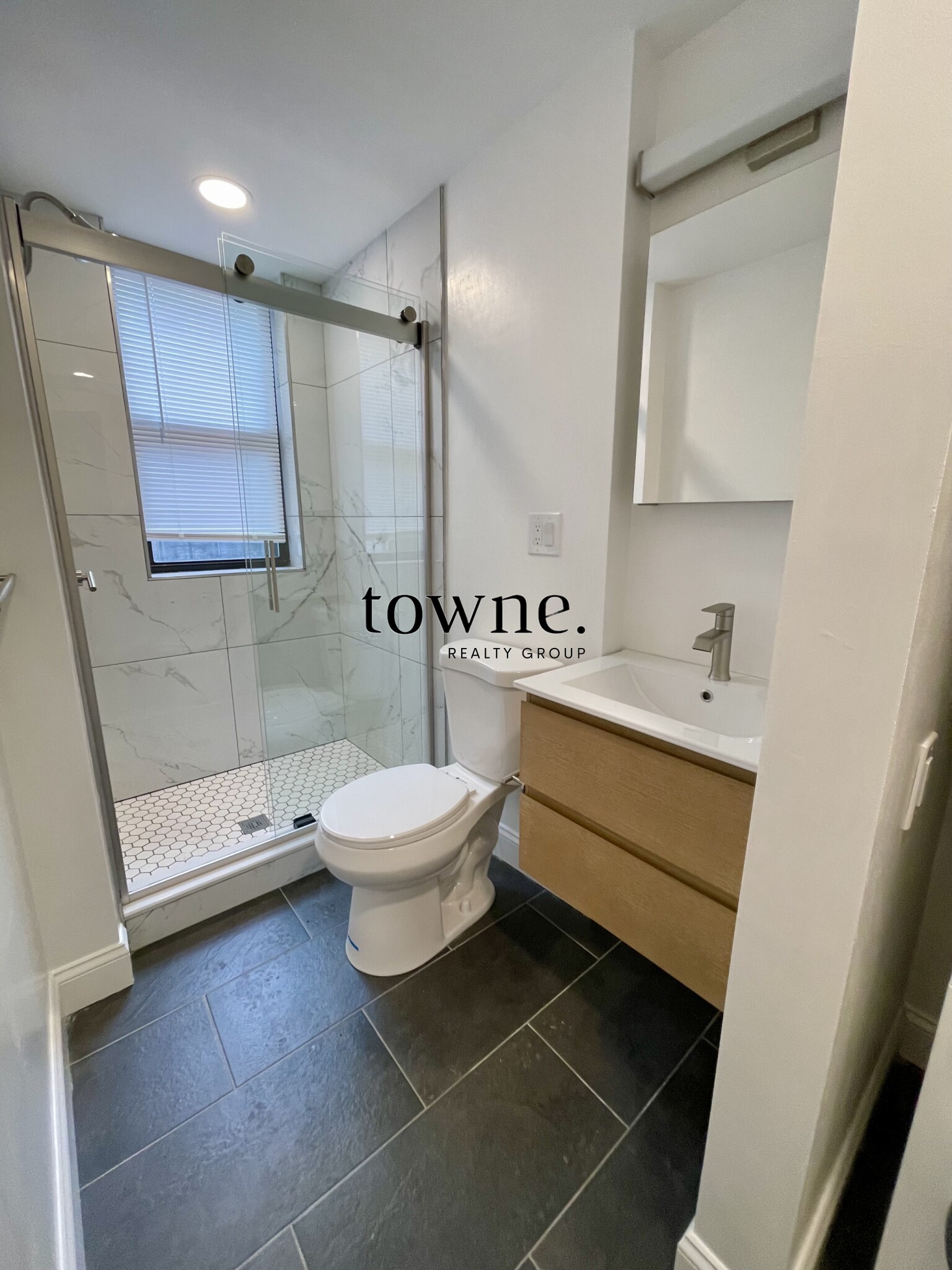 11 Peterborough St, Fenway