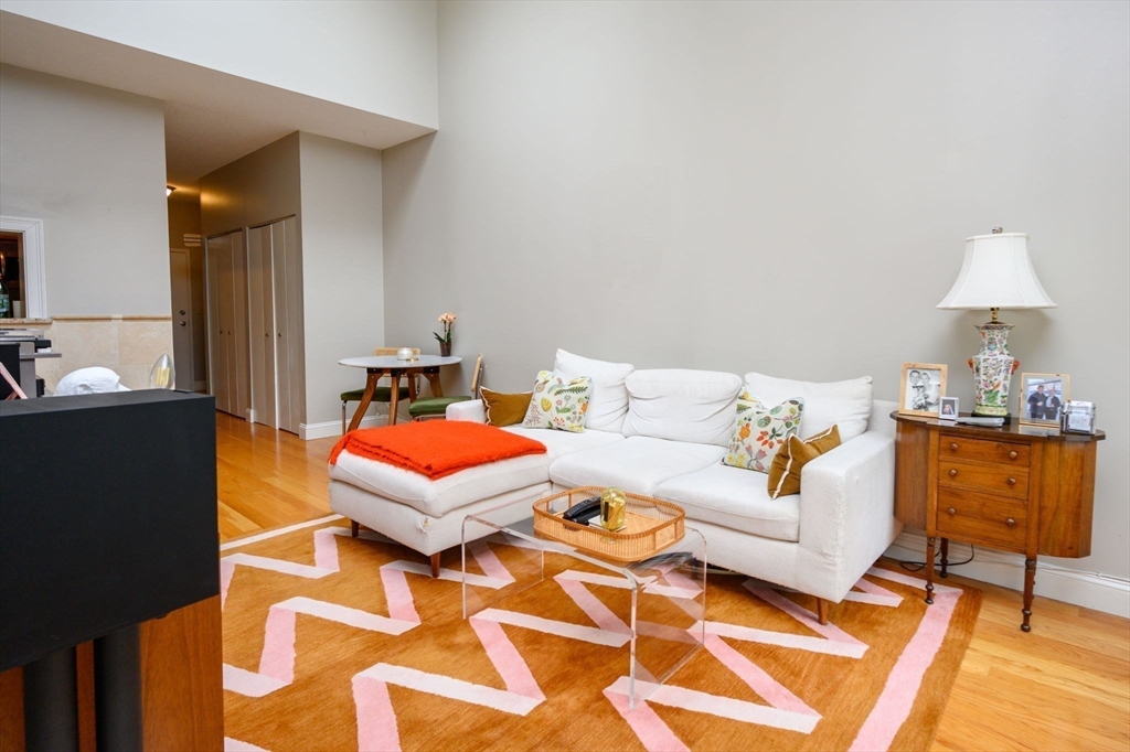 106 13th St, Charlestown