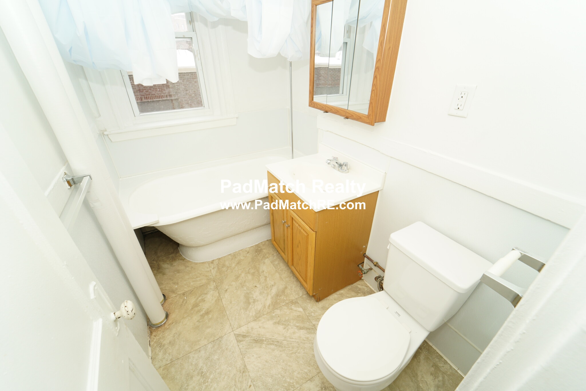 1179 Boylston St, Fenway