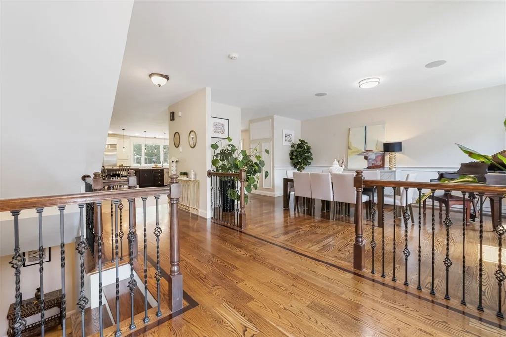 9 Washington Ave, Woburn