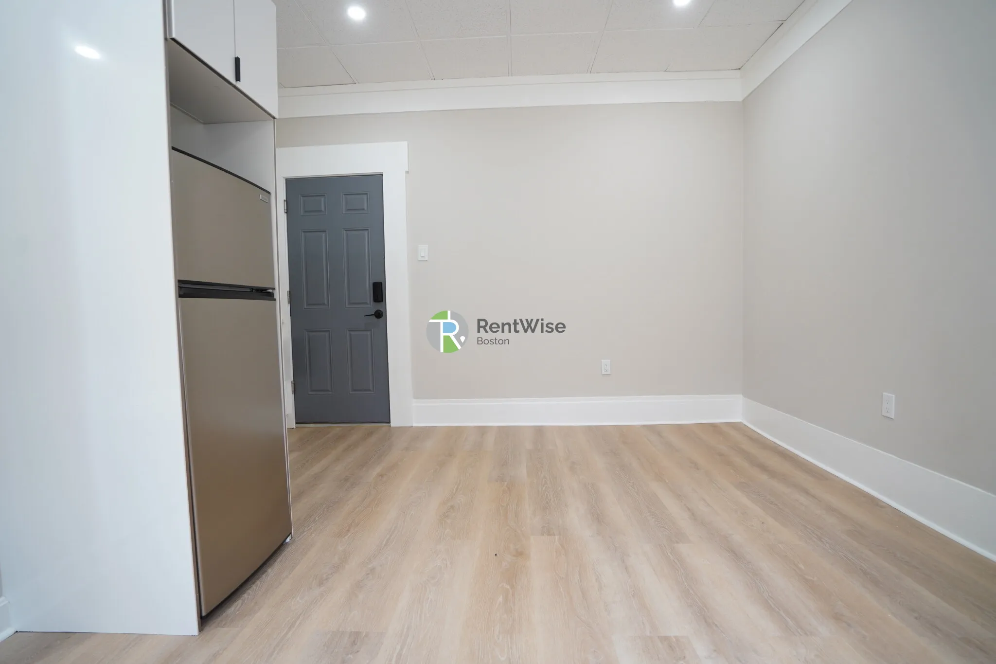 142 Dorchester St, South Boston