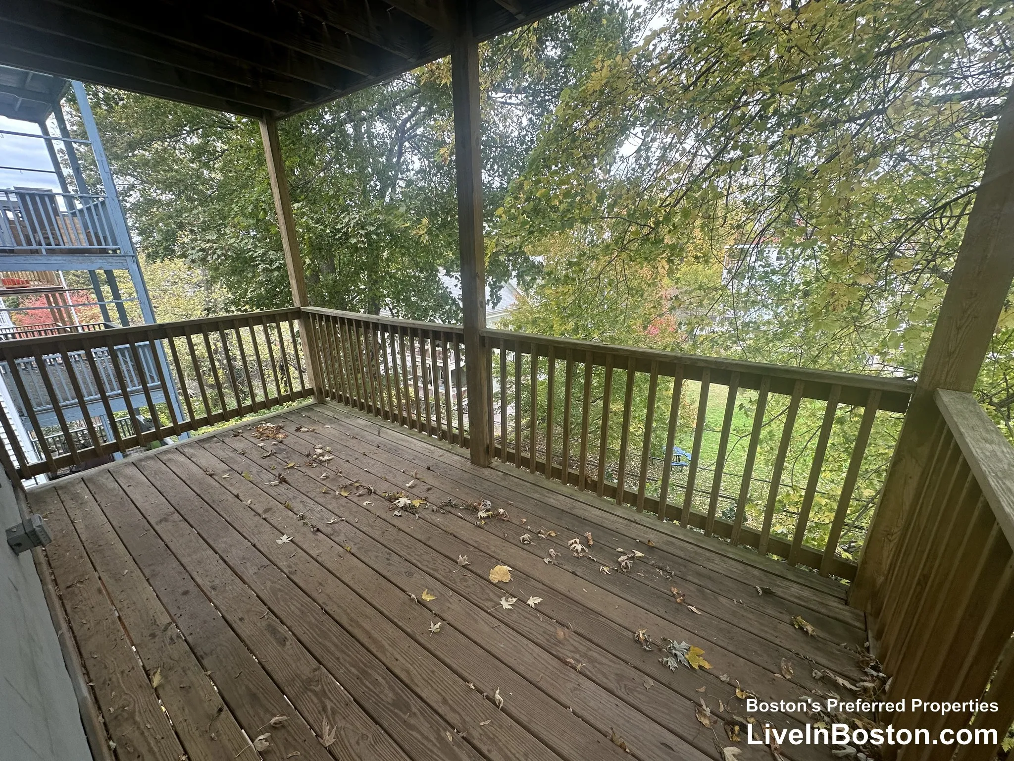 44 Iffley Rd, Jamaica Plain