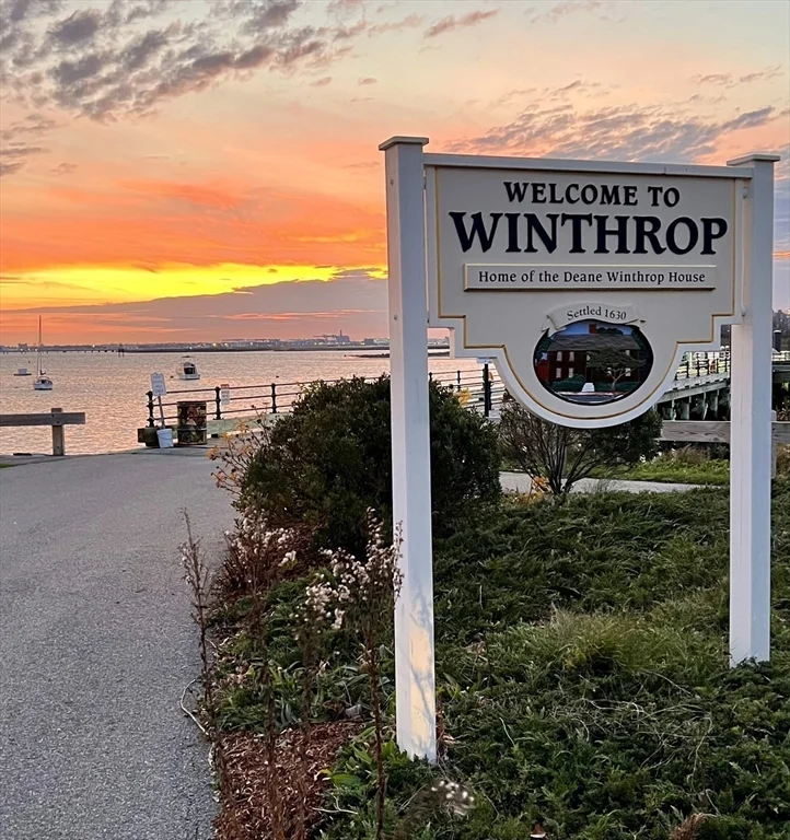 100 Quincy Ave, Winthrop