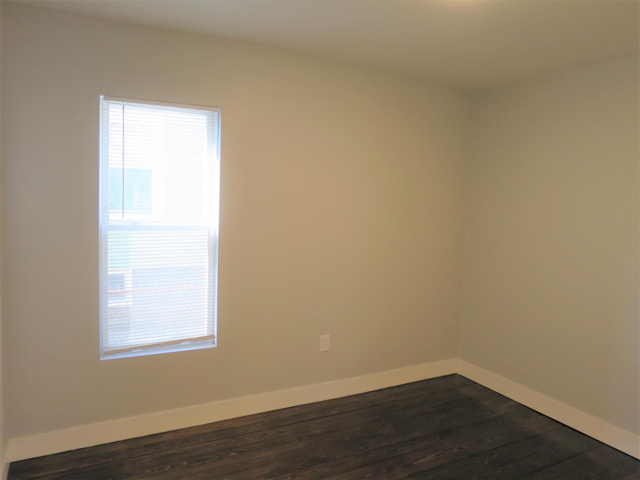 320 Beacon St, Ward Two