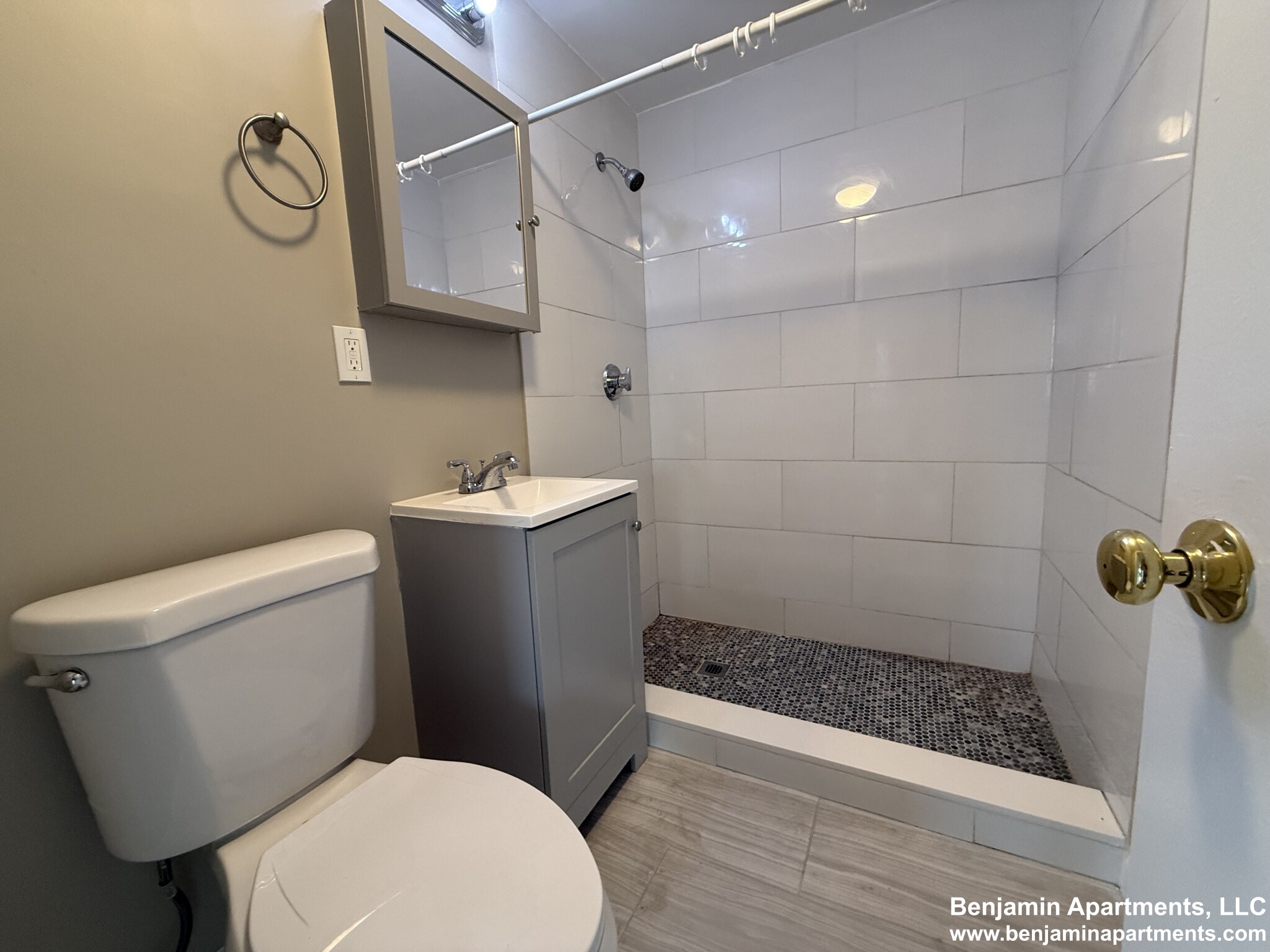 50 Evergreen St, Jamaica Plain