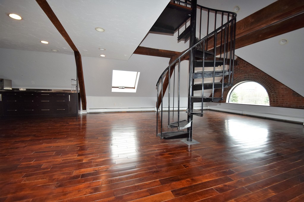 444 Western Ave, Brighton