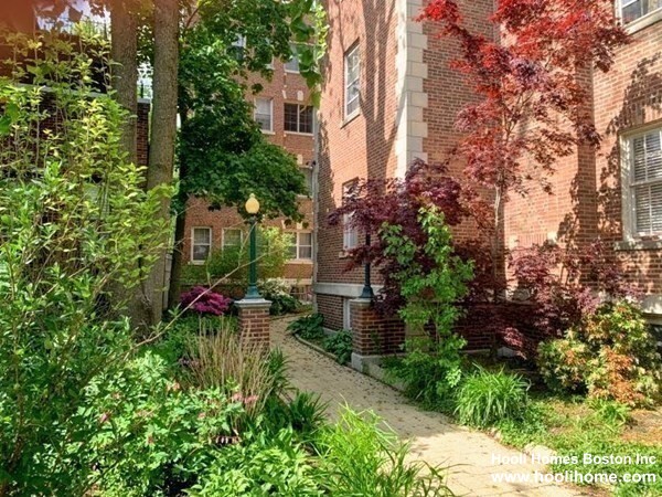 21 Chauncy St, Neighborhood Nine