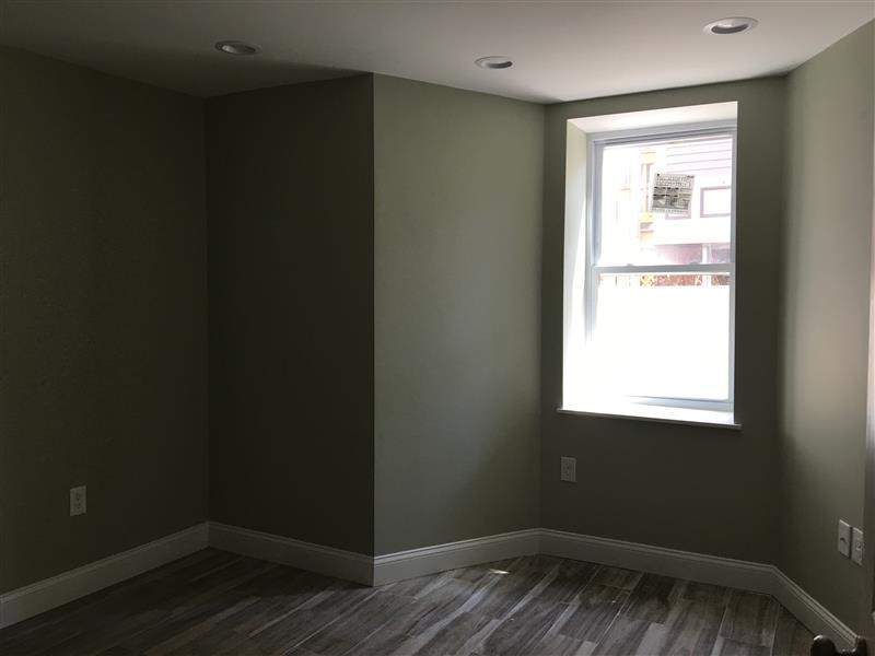 93 Upland Rd, Neighborhood Nine