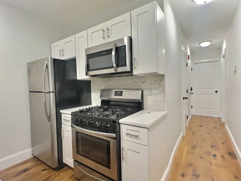 255 Paris, East Boston