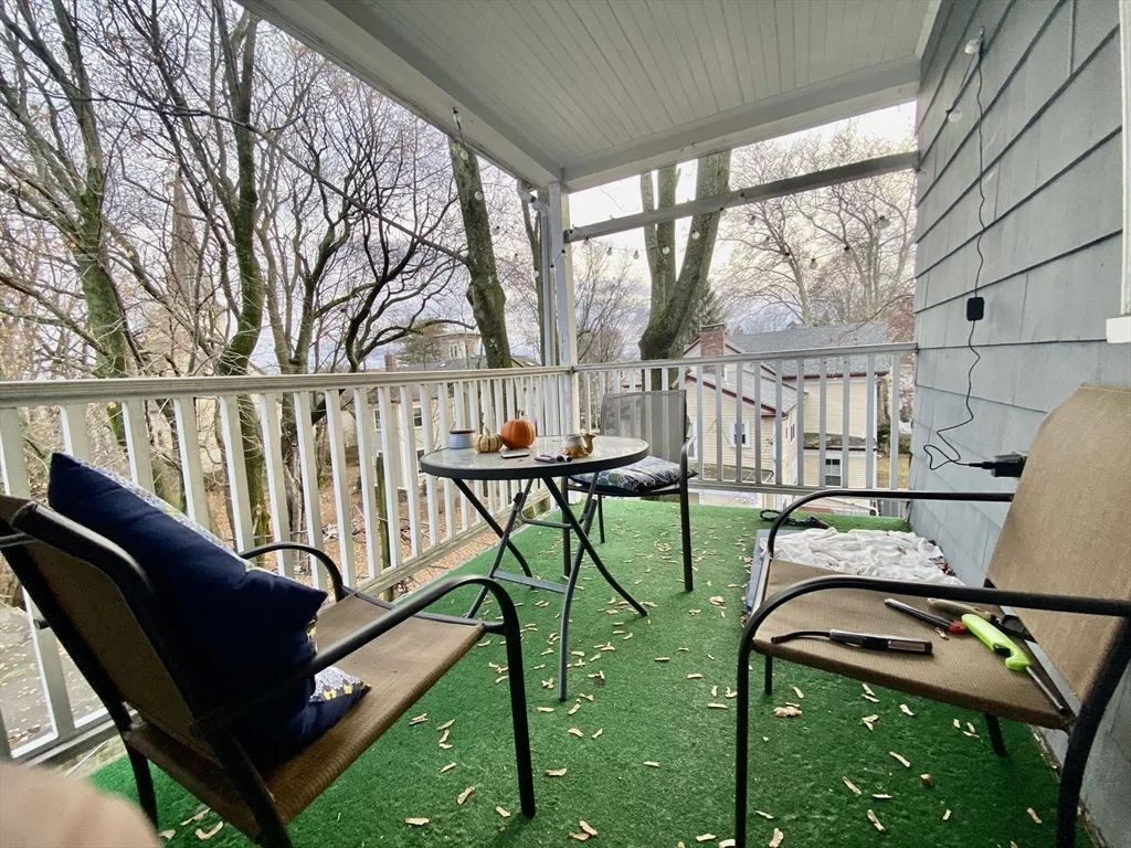 24 Grovenor Rd, Jamaica Plain