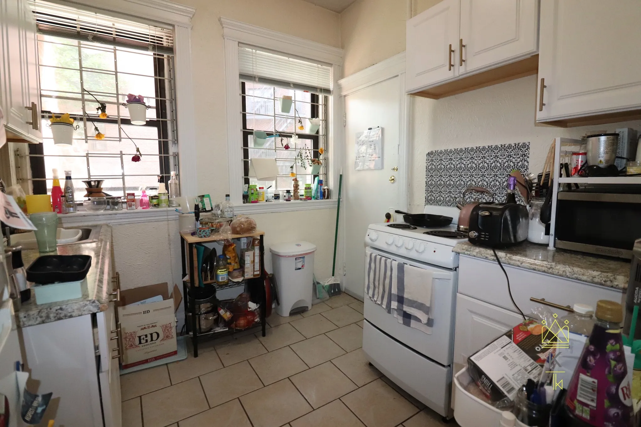1955 Commonwealth Ave, Brighton