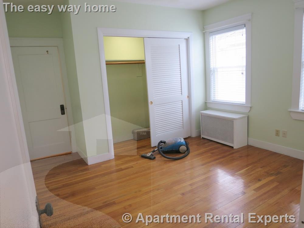 1098 Fellsway, Salem St. Area
