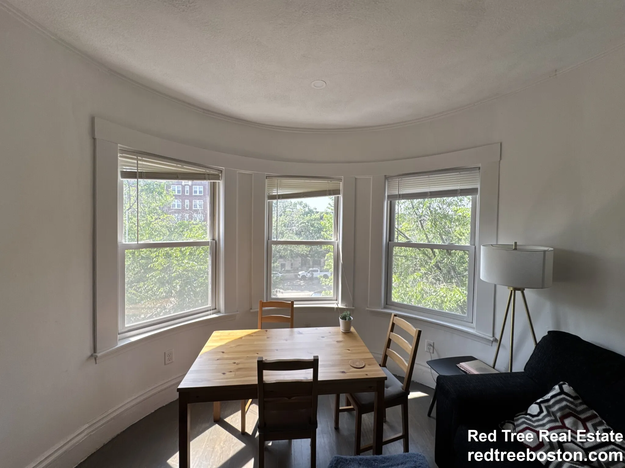 1406 Beacon St, Corey Hill