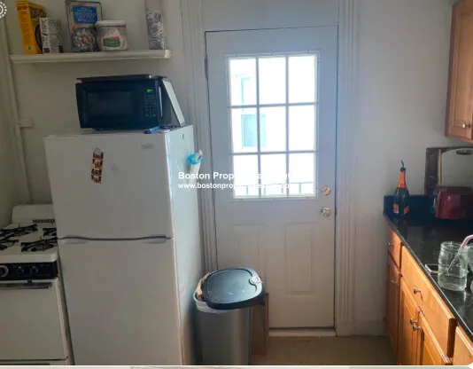 64 Charlesgate East, Fenway