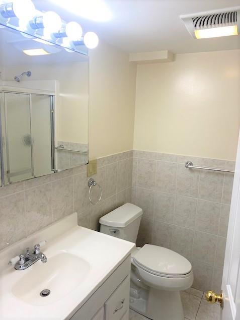 69 School St, Spring Hill