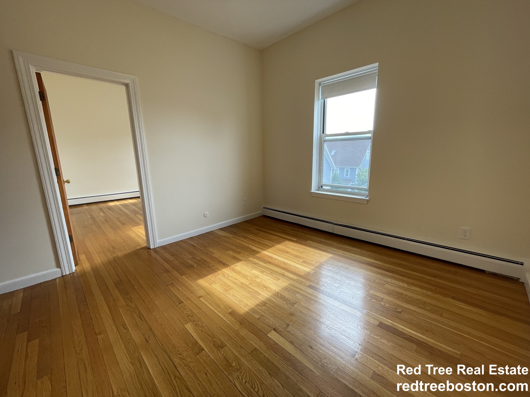 172 North Beacon St, Brighton