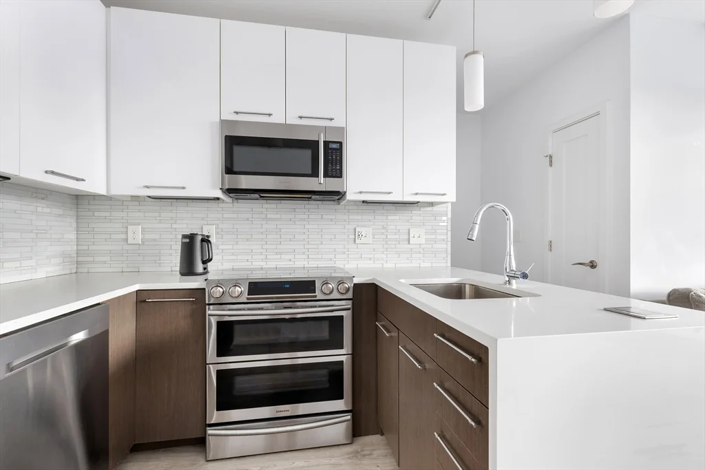 70 Bremen St, East Boston