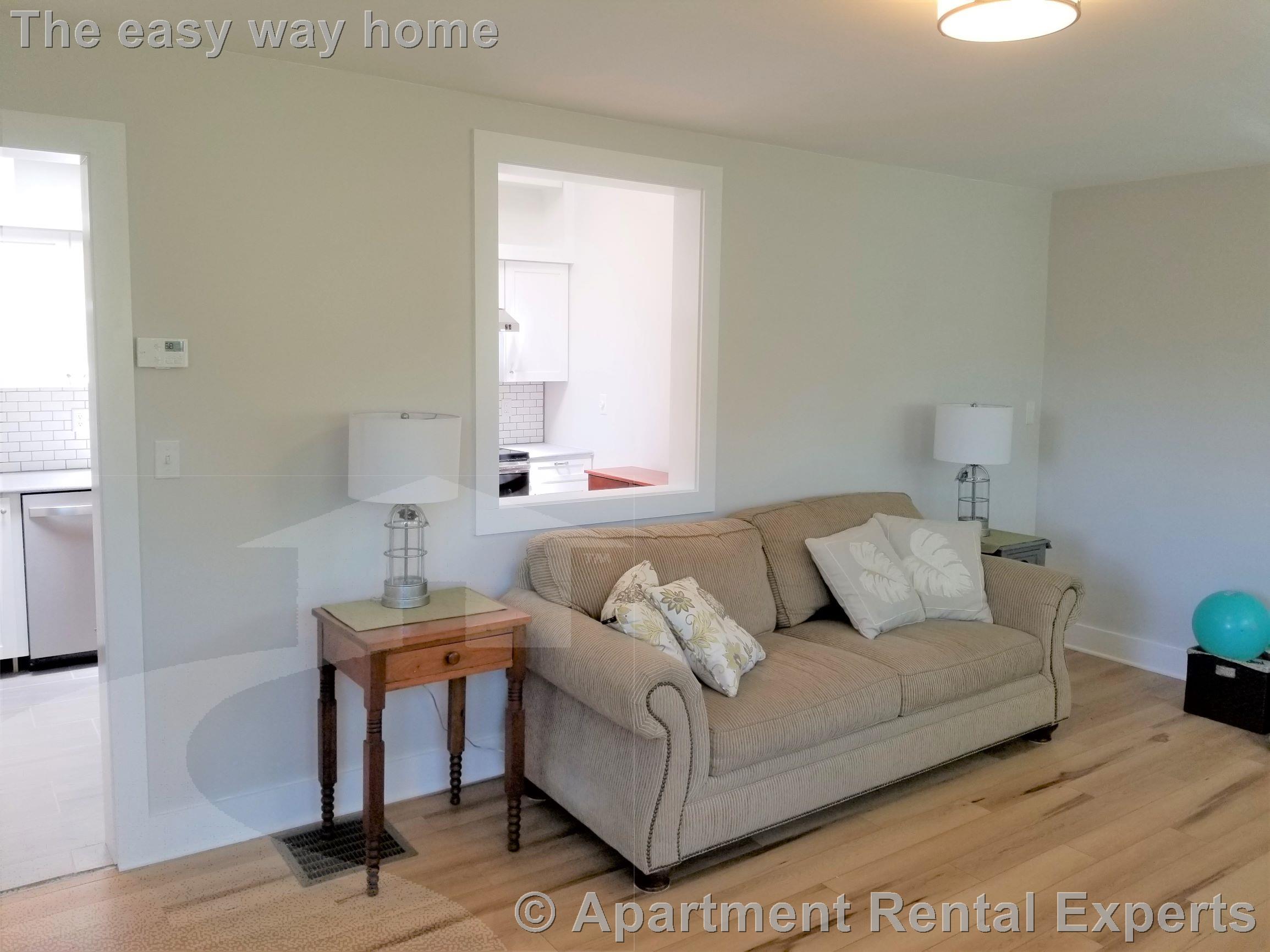 12R Conwell Ave, Tufts