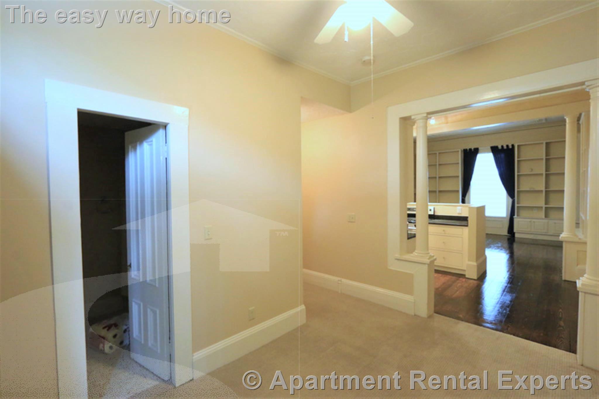 22 Bigelow St, Central Square