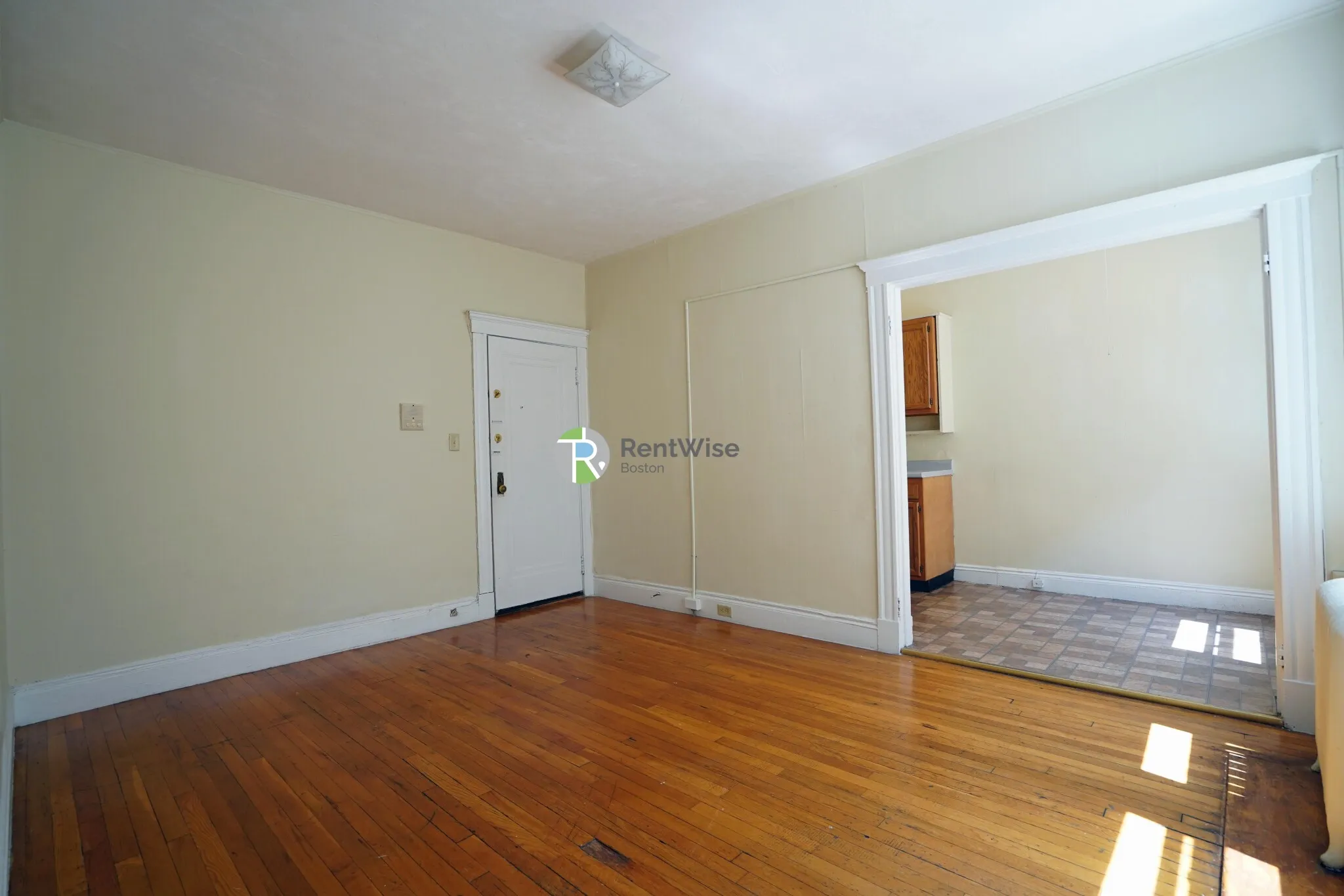 224 Kelton St, Allston