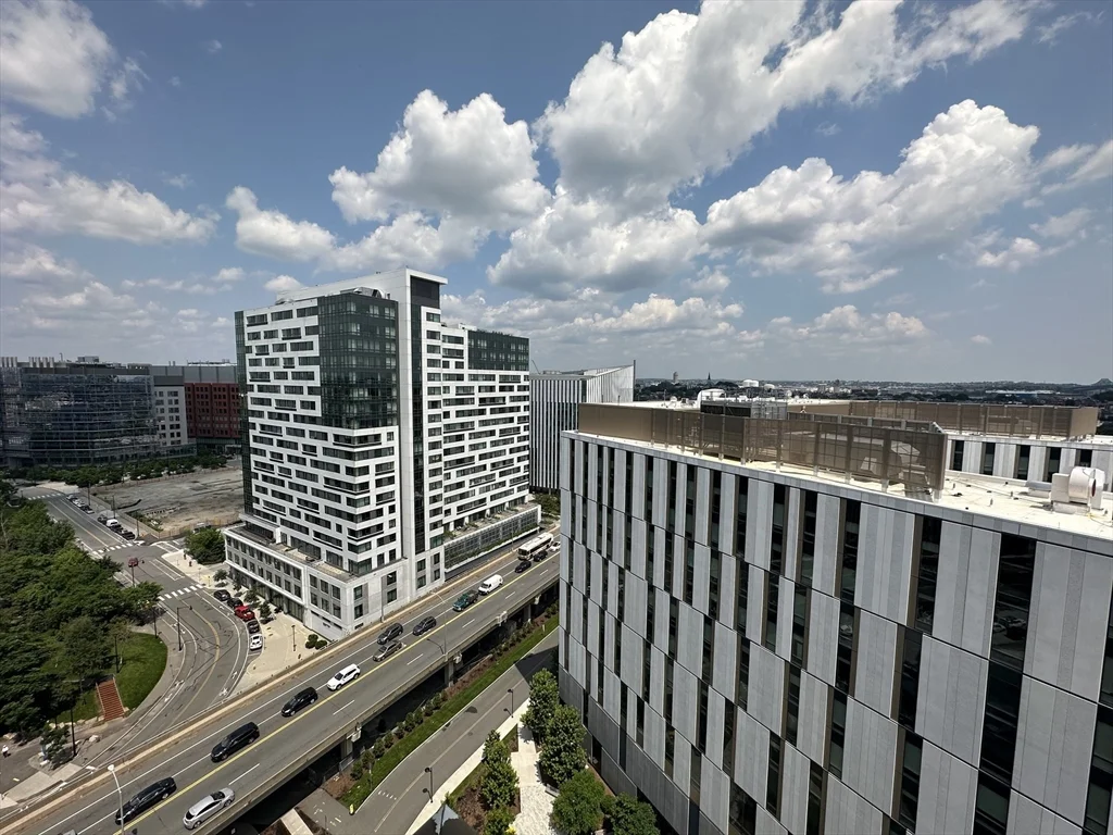 10 Museum Way, East Cambridge