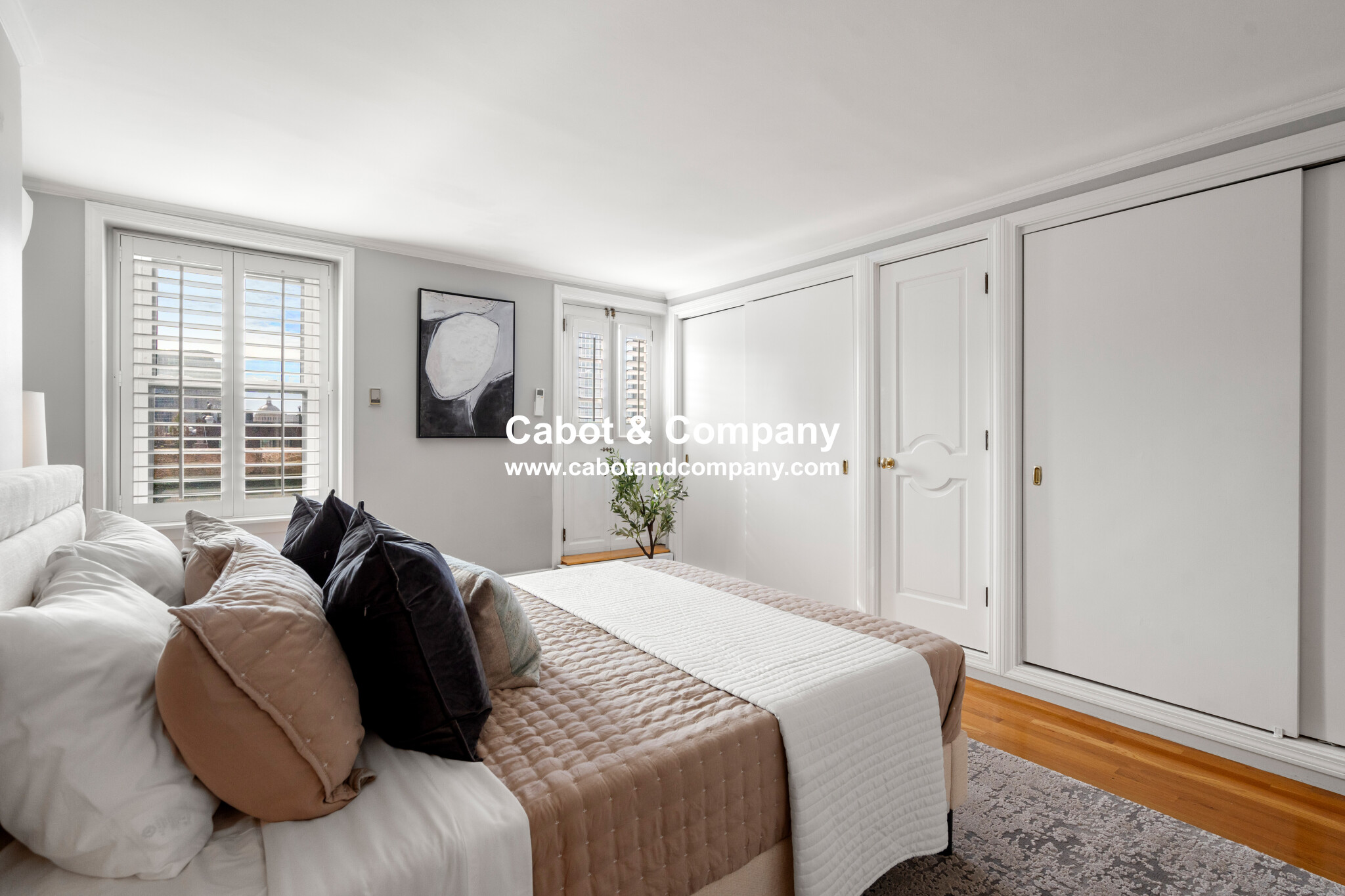 458 Beacon St, Back Bay